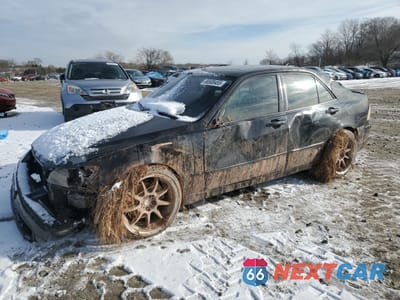 2004 LEXUS IS 300 JTHBD192940081382 - główne zdjęcie licytacji z USA - miniatura