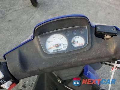 Zdjęcie 7 z 9 samochodu: 2004 YAMAHA YW50 AP ZUMA VIN:LPRSA20A34A402518 - miniatura