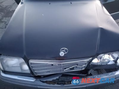 Zdjęcie 11 z 12 samochodu: 1995 MERCEDES-BENZ E 320 BASE VIN:WDBEA32E8SC190787 - miniatura