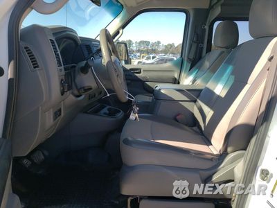 Zdjęcie 7 z 15 samochodu: 2015 NISSAN NV 2500 VIN:1N6BF0LY0FN801481 - miniatura
