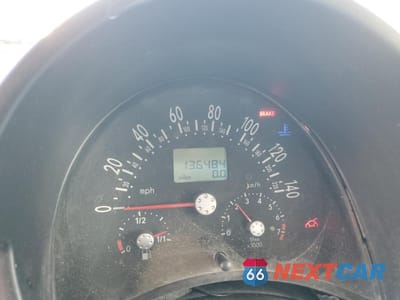 Zdjęcie 9 z 14 samochodu: 2002 VOLKSWAGEN NEW BEETLE GL VIN:3VWBK21C02M403867 - miniatura