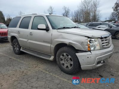 Czwarte zdjęcie samochodu z boku: 2004 CADILLAC ESCALADE VIN:1GYEK63N84R108839 - miniatura