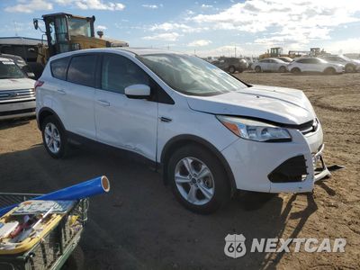Czwarte zdjęcie samochodu z boku: 2015 FORD ESCAPE SE VIN:1FMCU9G96FUC64962 - miniatura