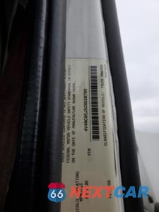 Zdjęcie 10 z 10 samochodu: 2012 VOLVO VN VNL VIN:4V4NC9EJ5CN538790 - miniatura