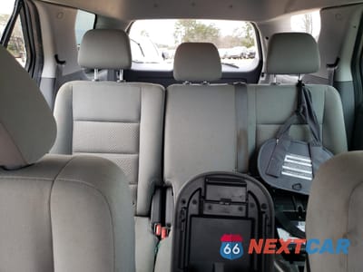 Zdjęcie 10 z 14 samochodu: 2005 FORD FREESTYLE SE VIN:1FMZK01145GA39905 - miniatura