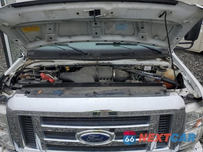 Zdjęcie 7 z 10 samochodu: 2017 FORD ECONOLINE E350 SUPER DUTY CUTAWAY VAN VIN:1FDEE3FS8HDC46084 - miniatura