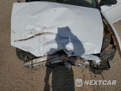 Zdjęcie 12 z 14 samochodu: 2002 SATURN SC2 VIN:1G8ZY12772Z164242 - miniatura