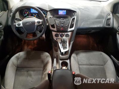Zdjęcie 8 z 15 samochodu: 2013 FORD FOCUS SE VIN:1FADP3F24DL132468 - miniatura