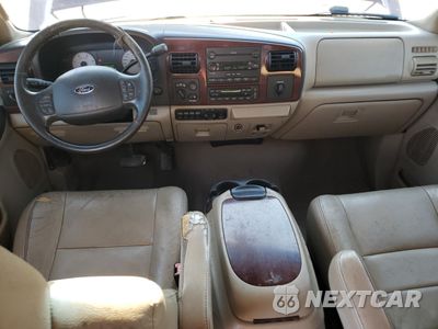 Zdjęcie 8 z 12 samochodu: 2006 FORD F250 SUPER DUTY VIN:1FTSW21P46EC49864 - miniatura