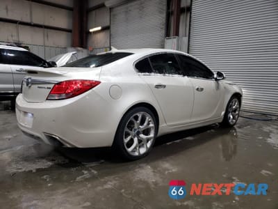 Trzecie zdjęcie samochodu z tyłu: 2012 BUICK REGAL GS VIN:2G4GV5GV0C9139291 - miniatura