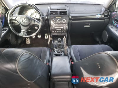 Zdjęcie 8 z 12 samochodu: 2004 LEXUS IS 300 VIN:JTHBD192940081382 - miniatura