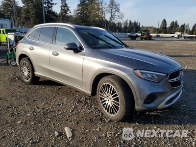 Czwarte zdjęcie samochodu z boku: 2023 MERCEDES-BENZ GLC 300 4MATIC VIN:W1NKM4HB9PU023847 - miniatura