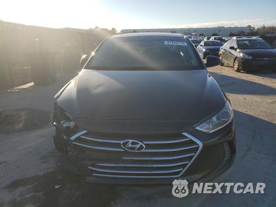 Piąte zdjęcie samochodu w środku: 2017 HYUNDAI ELANTRA SE VIN:KMHD84LF6HU361153 - miniatura