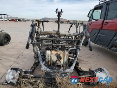 Zdjęcie 10 z 10 samochodu: 2018 CAN-AM MAVERICK X3 MAX X RS TURBO R VIN:3JBVNAW40JK004280 - miniatura