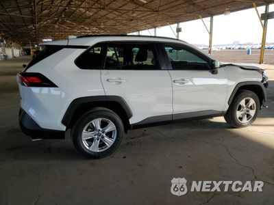 Trzecie zdjęcie samochodu z tyłu: 2020 TOYOTA RAV4 XLE VIN:2T3W1RFV9LW088948 - miniatura