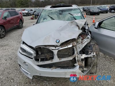 Piąte zdjęcie samochodu w środku: 2018 BMW X5 SDRIVE35I VIN:5UXKR2C56J0Z15260 - miniatura