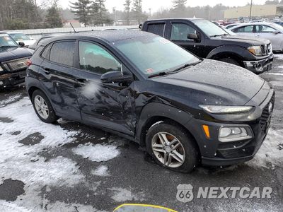 Czwarte zdjęcie samochodu z boku: 2018 HYUNDAI KONA SE VIN:KM8K1CAA9JU155067 - miniatura