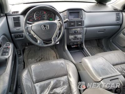 Zdjęcie 8 z 13 samochodu: 2005 HONDA PILOT EXL VIN:2HKYF18715H560693 - miniatura