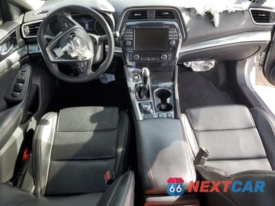 Zdjęcie 8 z 12 samochodu: 2021 NISSAN MAXIMA SV VIN:1N4AA6CV4MC508154 - miniatura