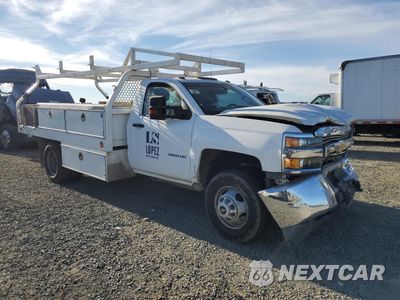 Czwarte zdjęcie samochodu z boku: 2017 CHEVROLET SILVERADO C3500 VIN:1GB3CYCG0HF149873 - miniatura