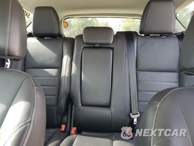 Zdjęcie 10 z 15 samochodu: 2014 FORD ESCAPE TITANIUM VIN:1FMCU0J98EUC57319 - miniatura