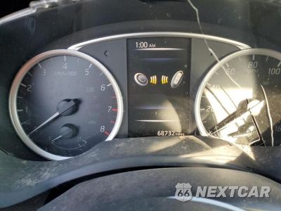Zdjęcie 9 z 13 samochodu: 2018 NISSAN SENTRA S VIN:3N1AB7AP9JY330281 - miniatura