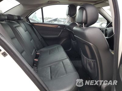 Zdjęcie 10 z 12 samochodu: 2007 MERCEDES-BENZ C 230 VIN:WDBRF52H07A948875 - miniatura