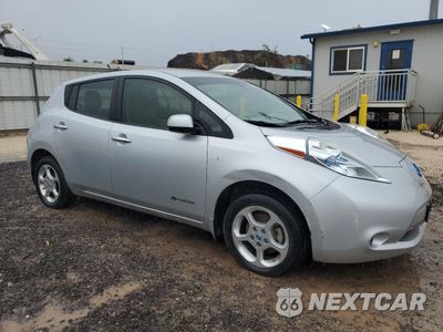 Czwarte zdjęcie samochodu z boku: 2011 NISSAN LEAF SV VIN:JN1AZ0CP8BT007141 - miniatura