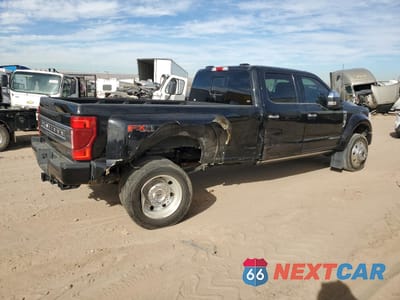 Trzecie zdjęcie samochodu z tyłu: 2022 FORD F450 SUPER DUTY VIN:1FT8W4DT5NEC32455 - miniatura