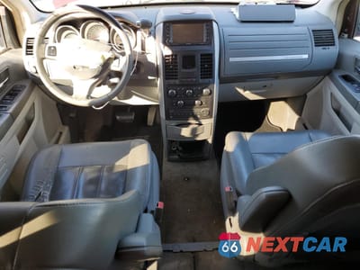 Zdjęcie 8 z 13 samochodu: 2009 DODGE GRAND CARAVAN SXT VIN:2D8HN54X99R513809 - miniatura