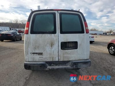 Zdjęcie 6 z 13 samochodu: 2012 CHEVROLET EXPRESS G2500 VIN:1GCWGFCA2C1166287 - miniatura