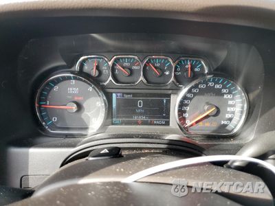 Zdjęcie 9 z 16 samochodu: 2015 CHEVROLET SUBURBAN C1500 LT VIN:1GNSCJKC8FR530452 - miniatura