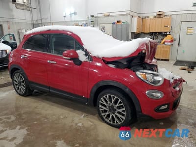 Czwarte zdjęcie samochodu z boku: 2017 FIAT 500X LOUNGE VIN:ZFBCFXDB4HP609517 - miniatura