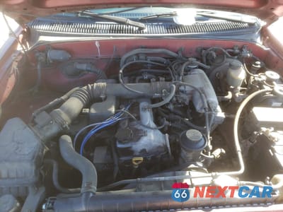 Zdjęcie 13 z 14 samochodu: 1996 TOYOTA TACOMA VIN:4TAPM62N1TZ148149 - miniatura