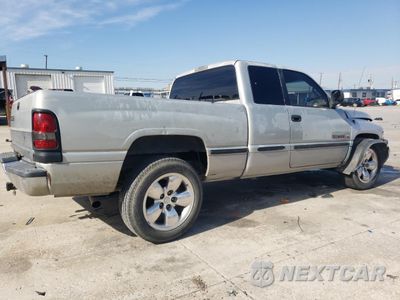 Trzecie zdjęcie samochodu z tyłu: 1999 DODGE RAM 1500 VIN:3B7HC12Y0XG138274 - miniatura