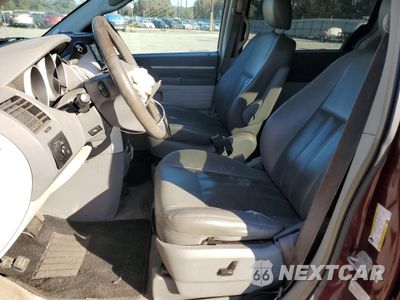 Zdjęcie 7 z 13 samochodu: 2009 DODGE GRAND CARAVAN SXT VIN:2D8HN54X99R513809 - miniatura