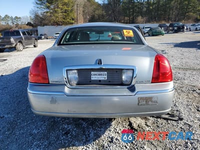 Zdjęcie 6 z 12 samochodu: 2006 LINCOLN TOWN CAR SIGNATURE VIN:1LNHM81V46Y632537 - miniatura