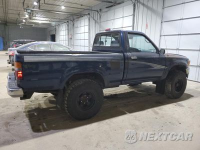 Trzecie zdjęcie samochodu z tyłu: 1994 TOYOTA PICKUP 1/2 TON SHORT WHEELBASE DX VIN:4TARN01P3RZ278626 - miniatura