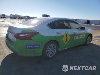 Trzecie zdjęcie samochodu z tyłu: 2018 NISSAN ALTIMA 2.5 VIN:1N4AL3APXJC223824 - miniatura