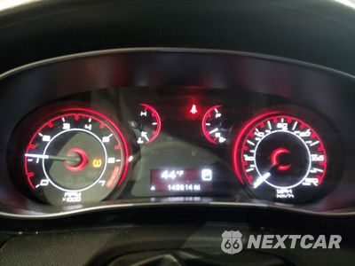Zdjęcie 9 z 14 samochodu: 2013 DODGE DART SXT VIN:1C3CDFBA6DD338970 - miniatura