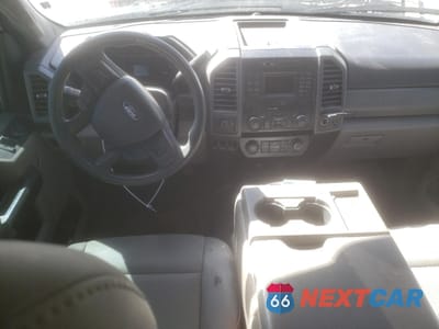 Zdjęcie 6 z 10 samochodu: 2019 FORD F550 SUPER DUTY VIN:1FD0W5HT3KED55594 - miniatura