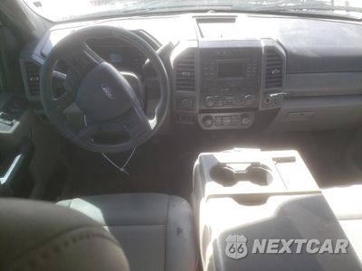 Zdjęcie 6 z 10 samochodu: 2019 FORD F550 SUPER DUTY VIN:1FD0W5HT3KED55594 - miniatura