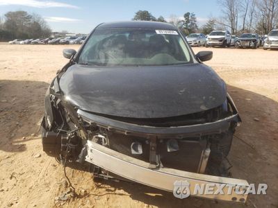 Piąte zdjęcie samochodu w środku: 2015 NISSAN ALTIMA 2.5 VIN:1N4AL3AP5FN902671 - miniatura