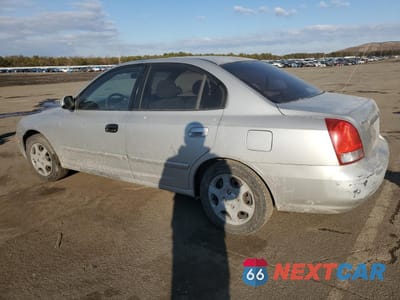 Drugie zdjęcie samochodu z przodu: 2002 HYUNDAI ELANTRA GLS VIN:KMHDN45D82U375843 - miniatura