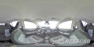 Zdjęcie 13 z 16 samochodu: 2018 TOYOTA PRIUS C VIN:JTDKDTB37J1613508 - miniatura