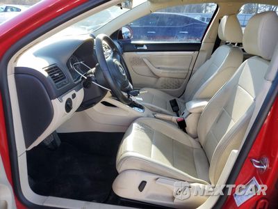 Zdjęcie 7 z 12 samochodu: 2010 VOLKSWAGEN JETTA LIMITED VIN:3VWAX7AJ6AM123331 - miniatura