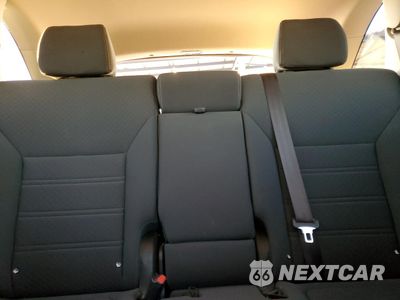 Zdjęcie 10 z 13 samochodu: 2016 KIA SORENTO LX VIN:5XYPG4A32GG164140 - miniatura