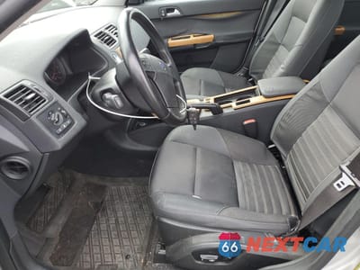 Zdjęcie 7 z 13 samochodu: 2008 VOLVO S40 2.4I VIN:YV1MS382882358296 - miniatura