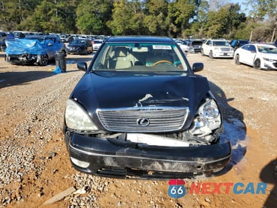 Piąte zdjęcie samochodu w środku: 2003 LEXUS LS 430 VIN:JTHBN30F730106819 - miniatura