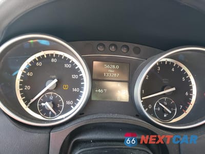 Zdjęcie 9 z 14 samochodu: 2011 MERCEDES-BENZ GL 450 4MATIC VIN:4JGBF7BE0BA728015 - miniatura